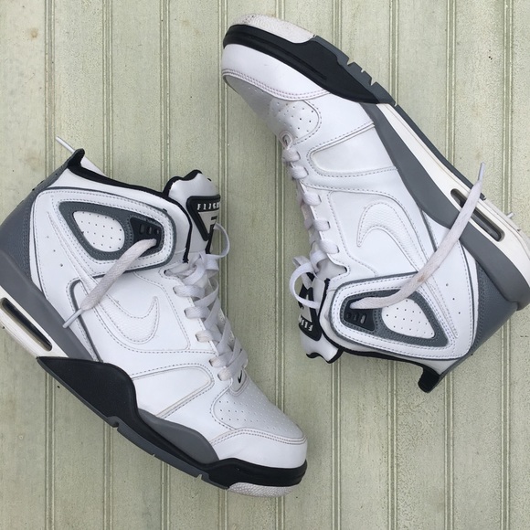 nike flight falcon size 12